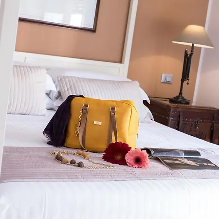 136 Bed & Breakfast 4*