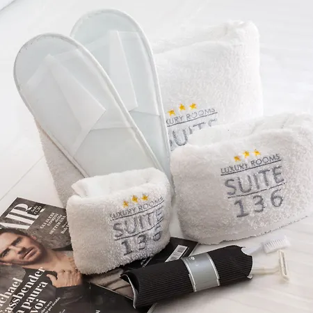 136号套房公寓 住宿加早餐酒店 4*