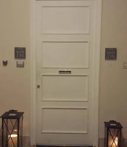 136 Bed & Breakfast 4*