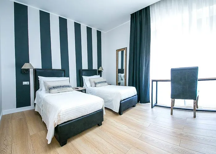 136 Bed & Breakfast 4*