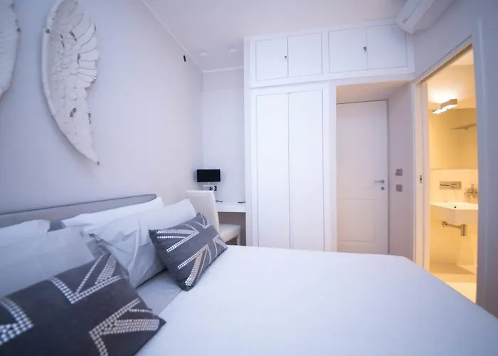 136 Bed & Breakfast