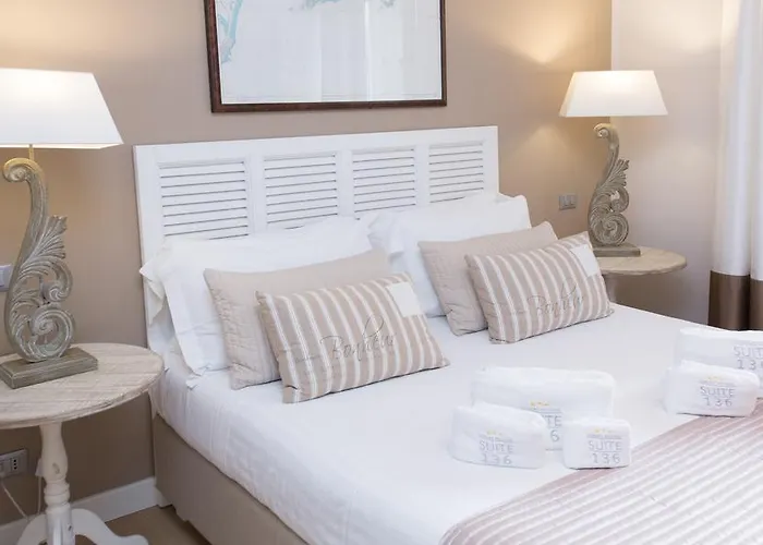 136 Bed & Breakfast